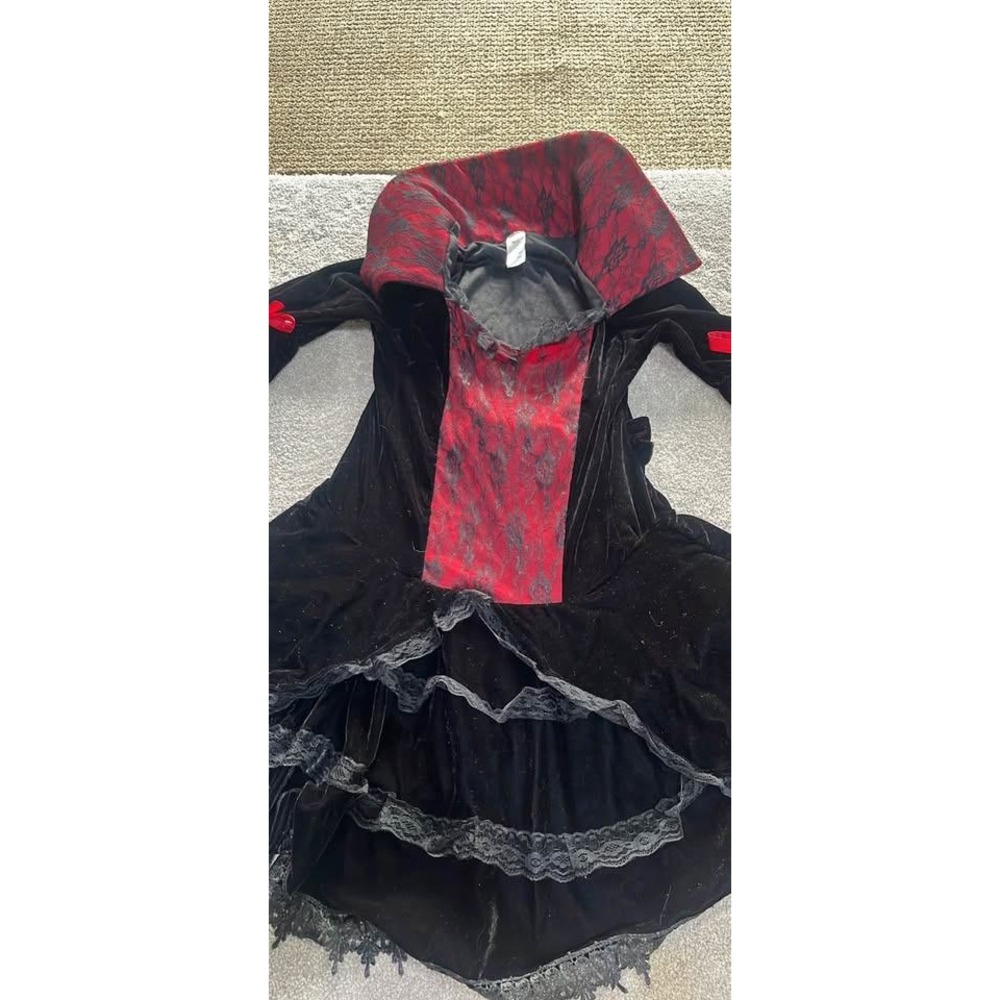 Womens Gothic Vampire Costume Black Velvet Red Lace Dress Halloween Large